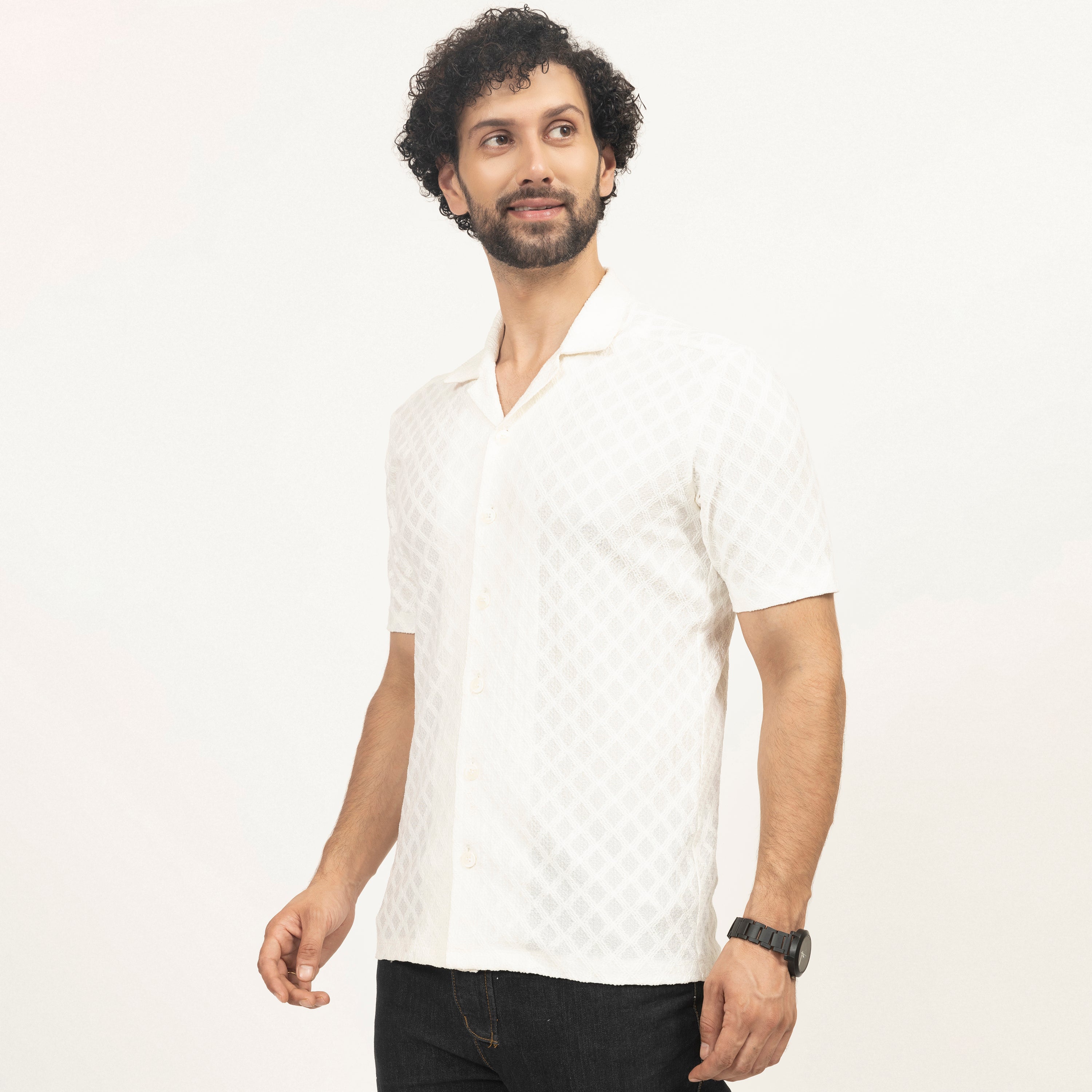 Off-white diamond textured Lycra shirt for men-1