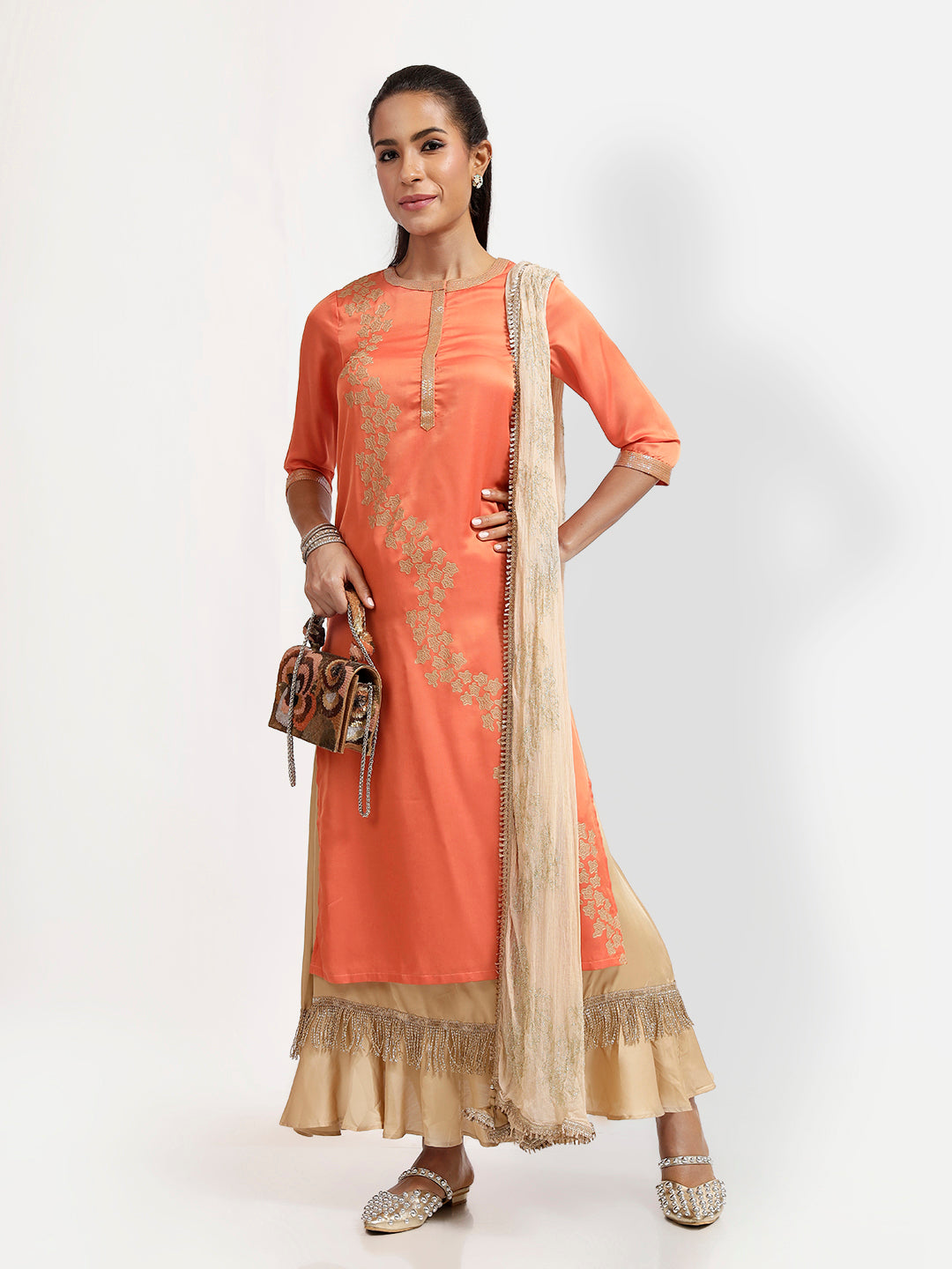 Peach Kurta With Abstract Embroidery