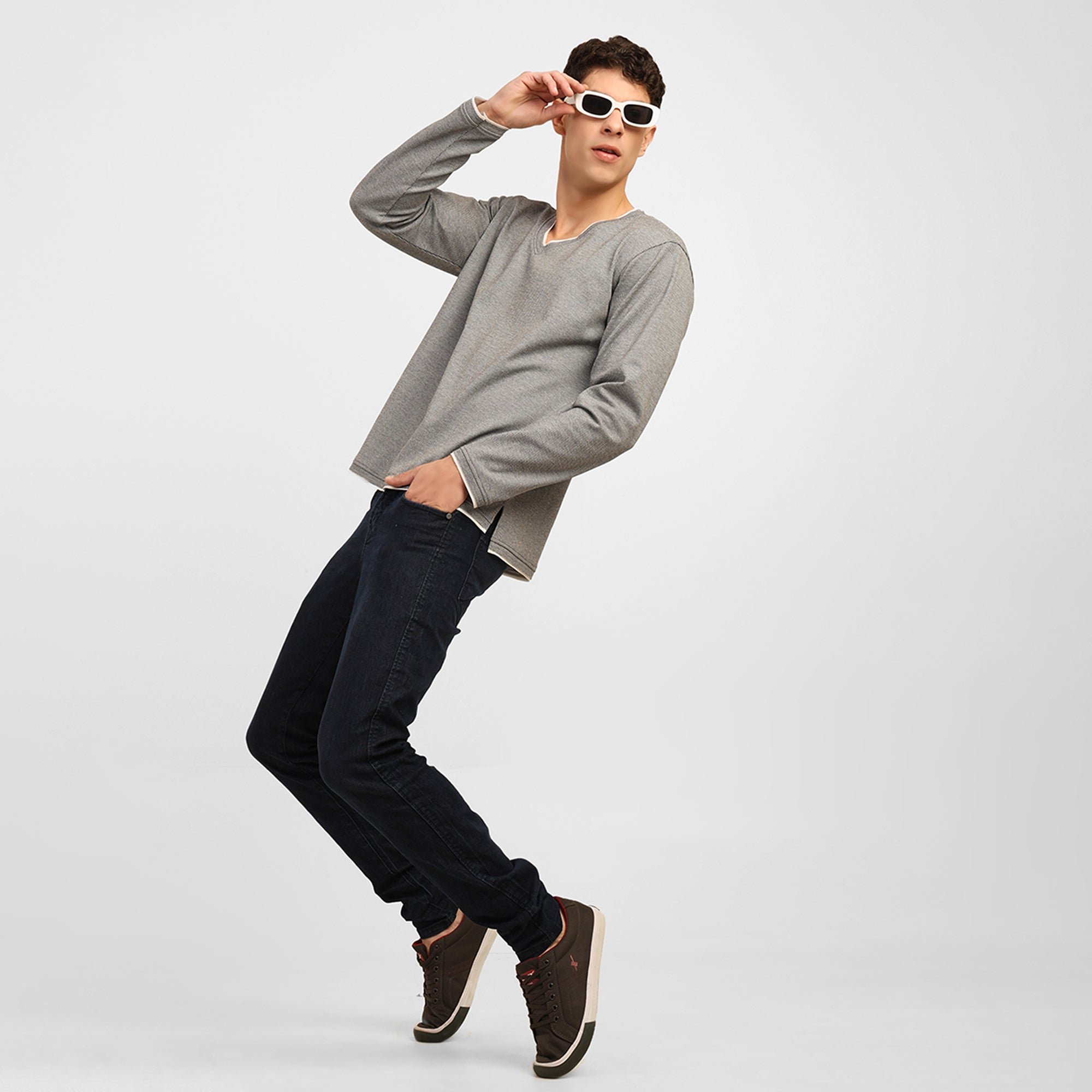 Light Grey V-Neck Knitted T-Shirt