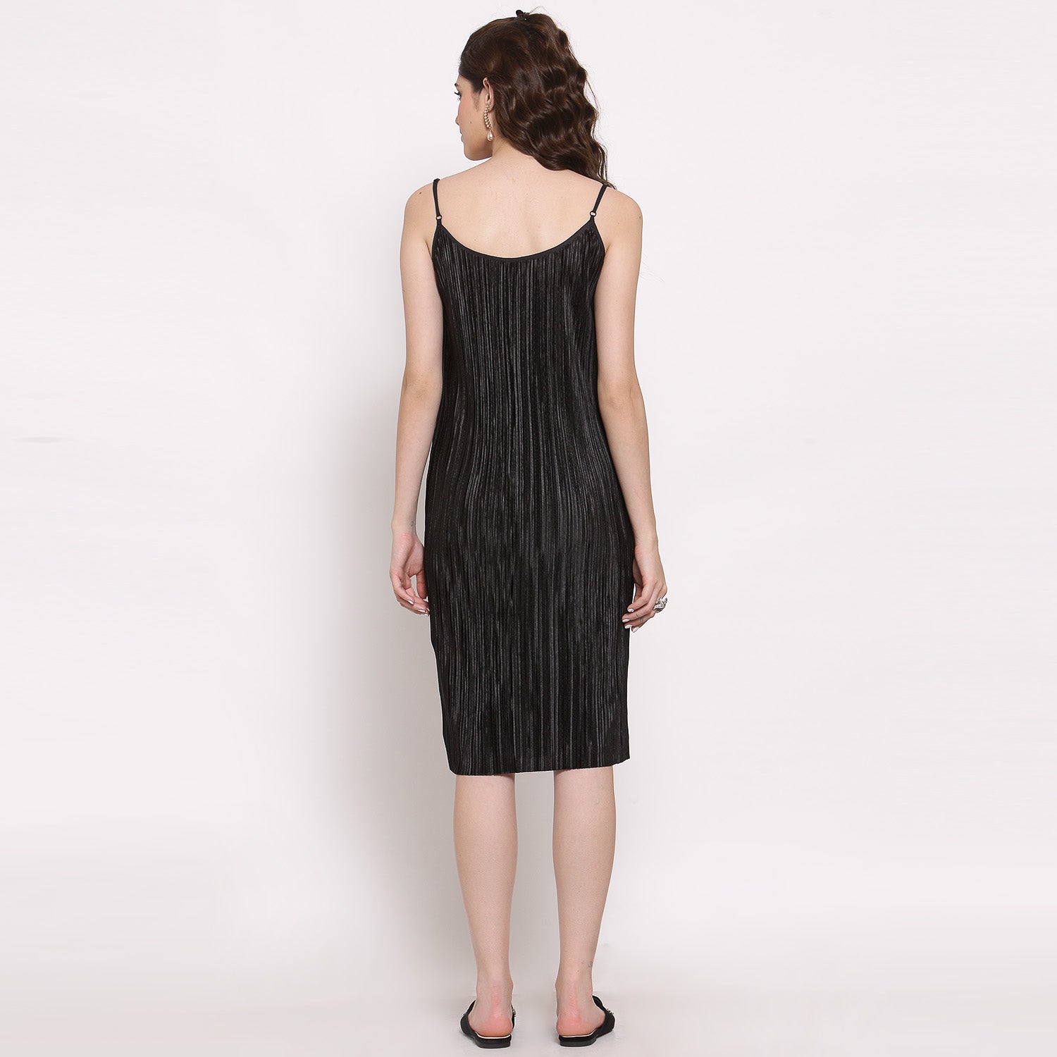 Black Satin Plisse Fabric Spaghetti Dresses for Women-4