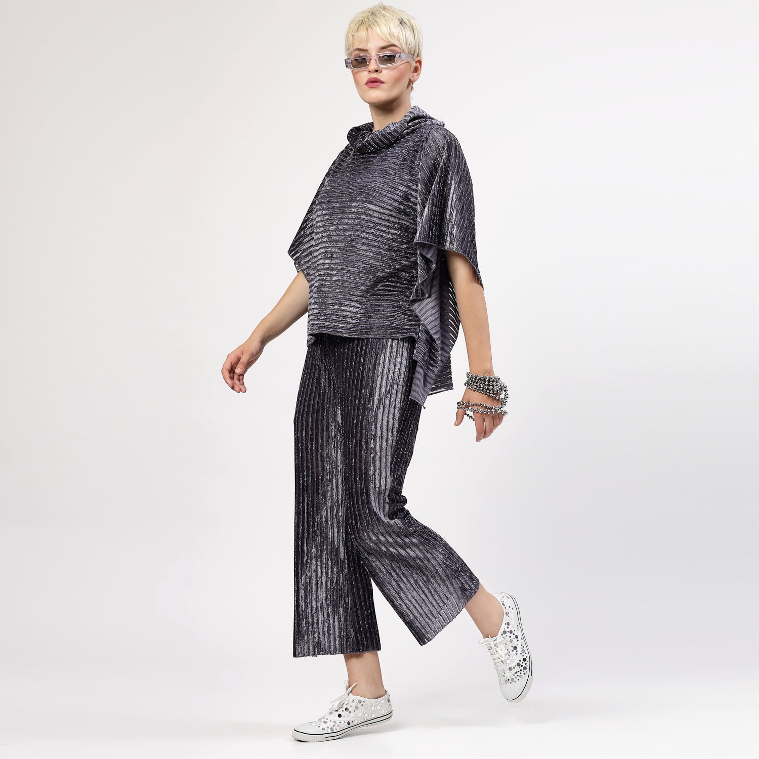 Grey Velvet Bell Bottom Plazzo, Velvet Bell Bottom Pants , Stylish Women pants , Floral print palazzos