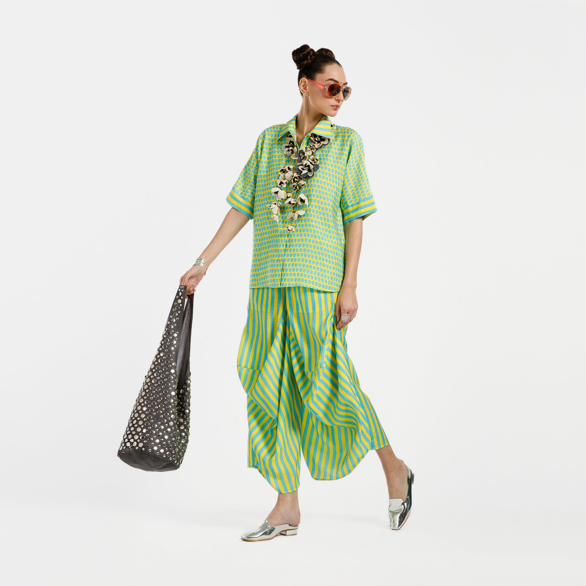 Blue And Yellow Draped Viscose Line Print Plazzo