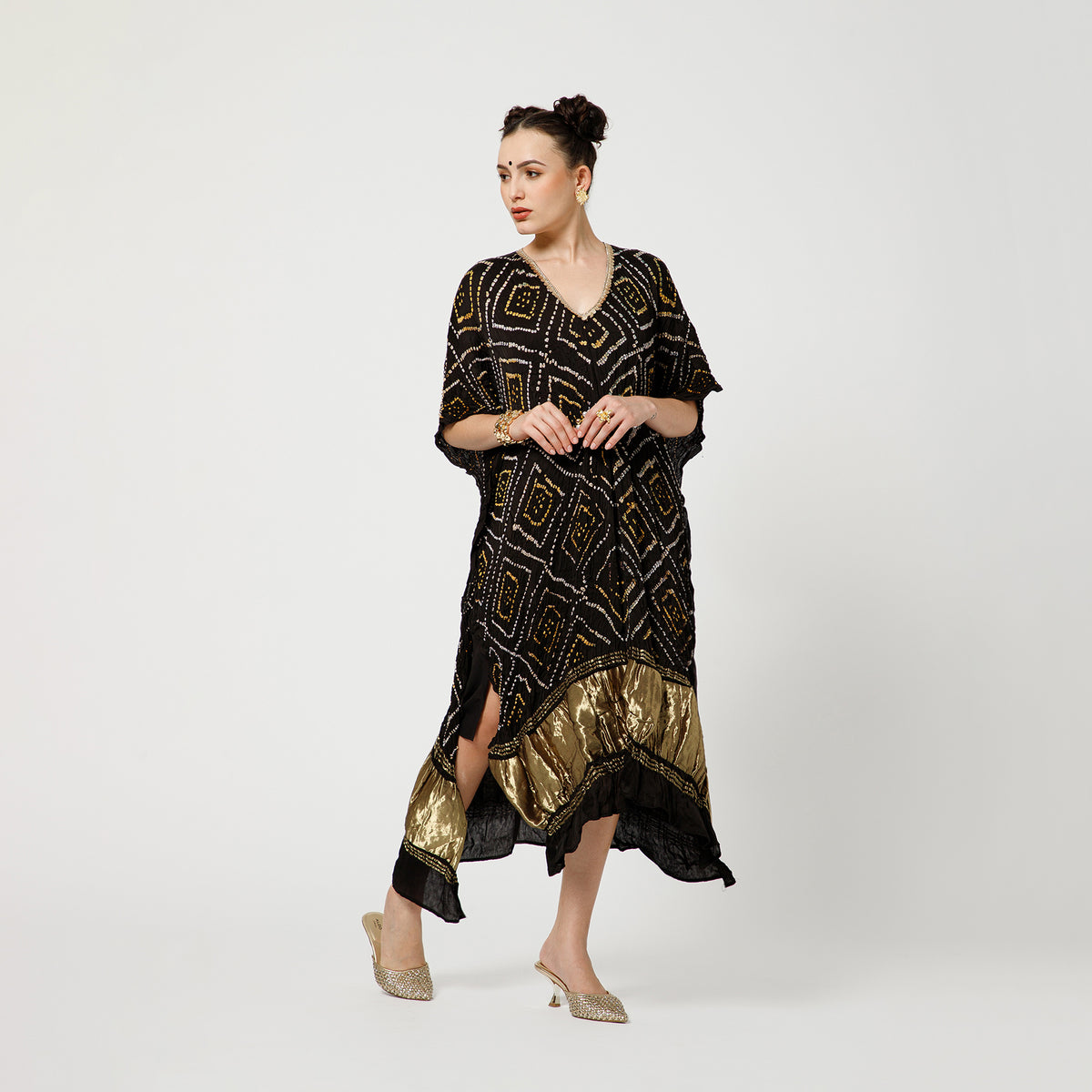 Black Bandhani Kaftan With Inner