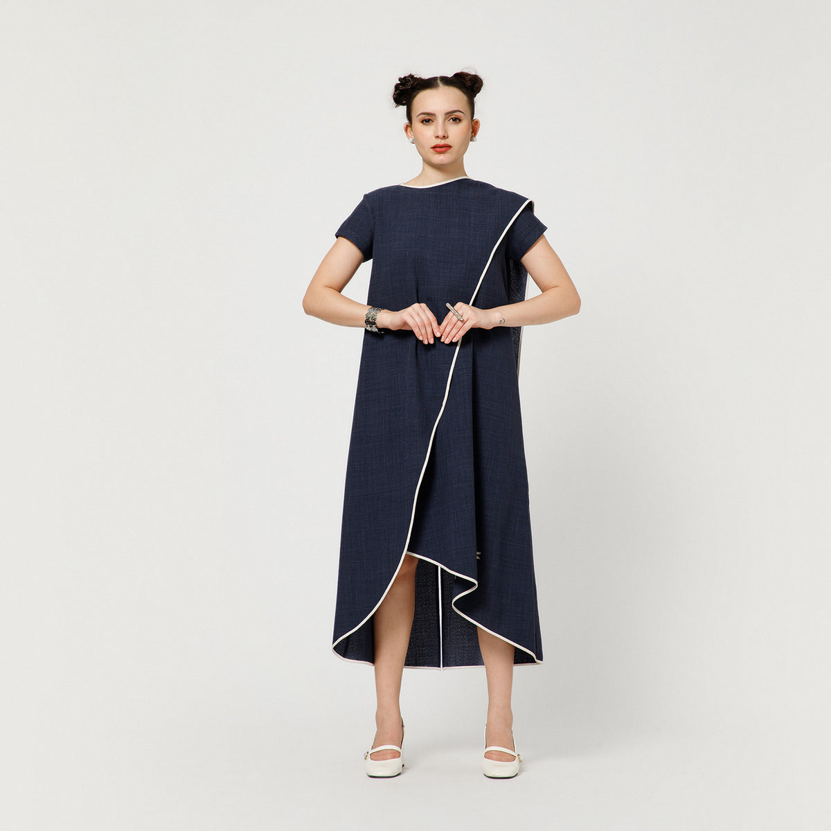 Blue Slub Linen Dress With White Piping