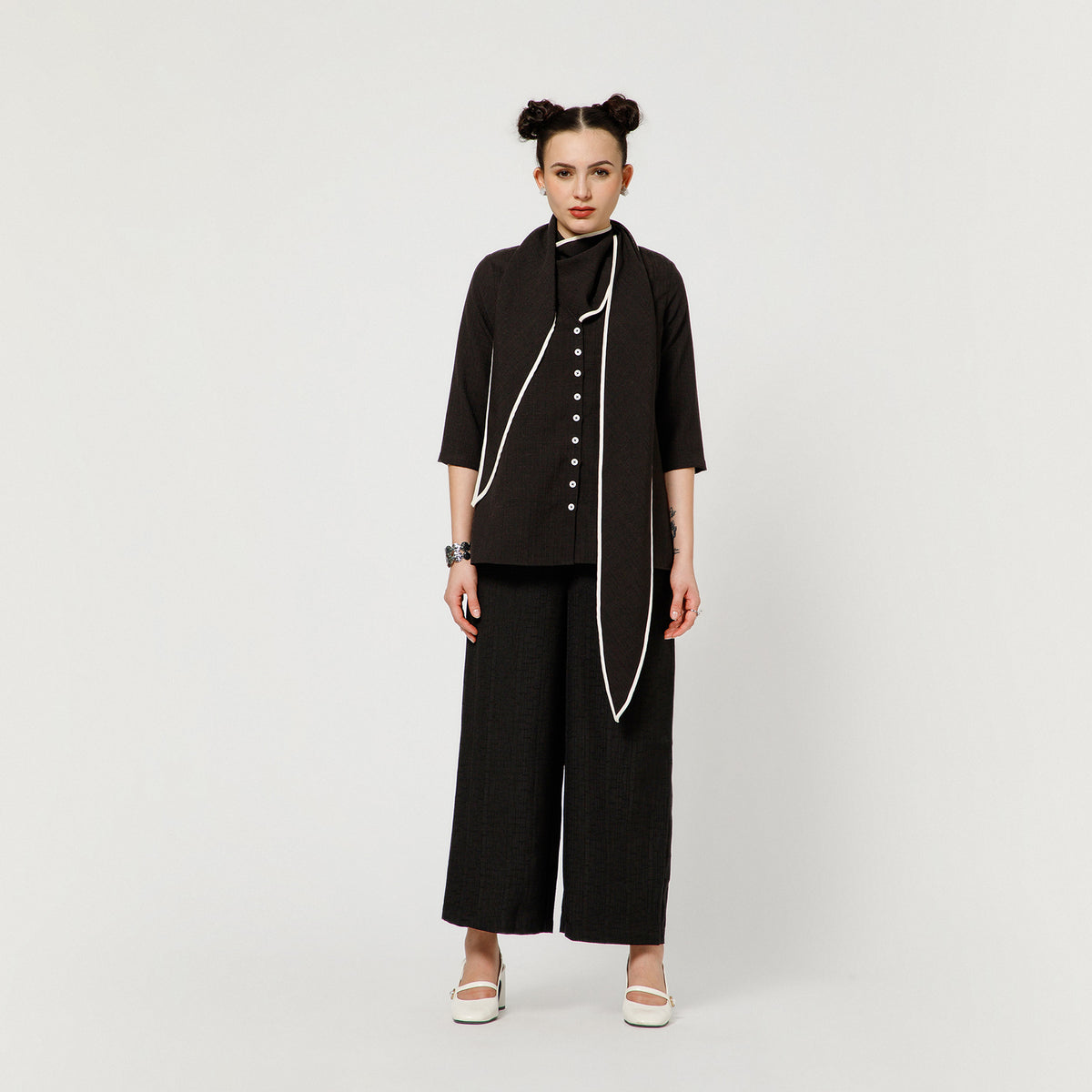 Black Slub Linen Draped Top With White Piping