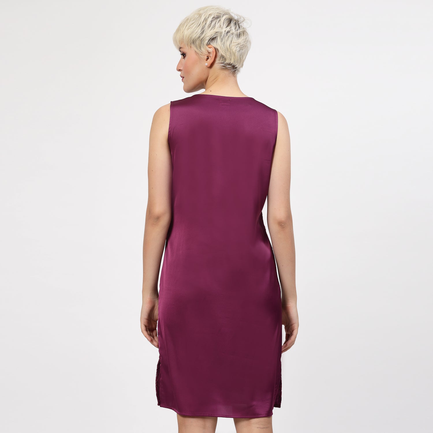 Purple Sleeveless Dress With Lace Fabric
